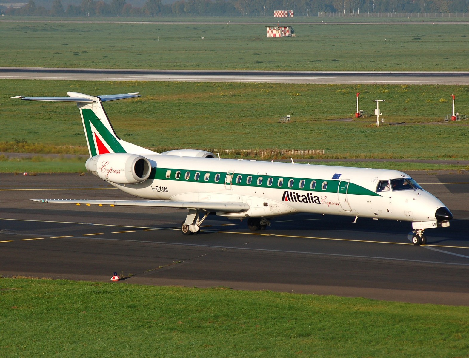 I-EXMI - ERJ-145LR - Alitalia Express - DUS - 05-10-2007