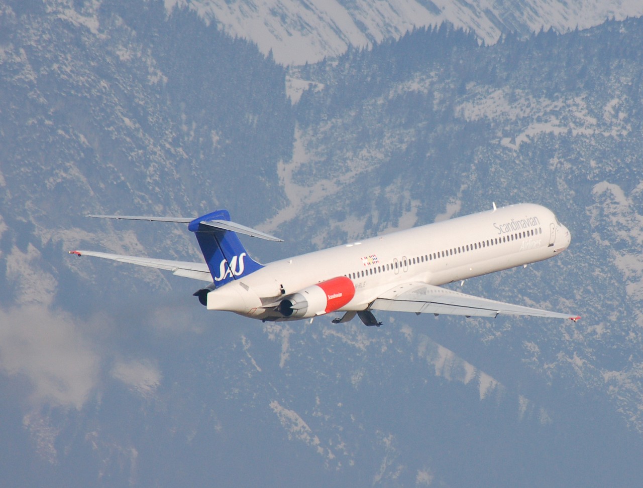 LN-RLE - MD-81 - SAS Scandinavian Airlines - INN - 06-01-2007c