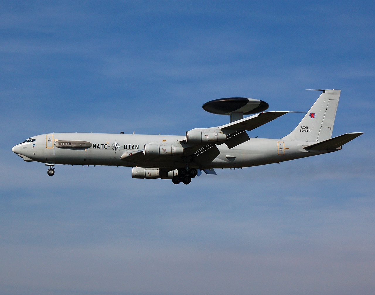 LX-N90445 - E-3A Sentry - NATO _ North Atlantic Treaty Organization - GKE - 05-04-2007b