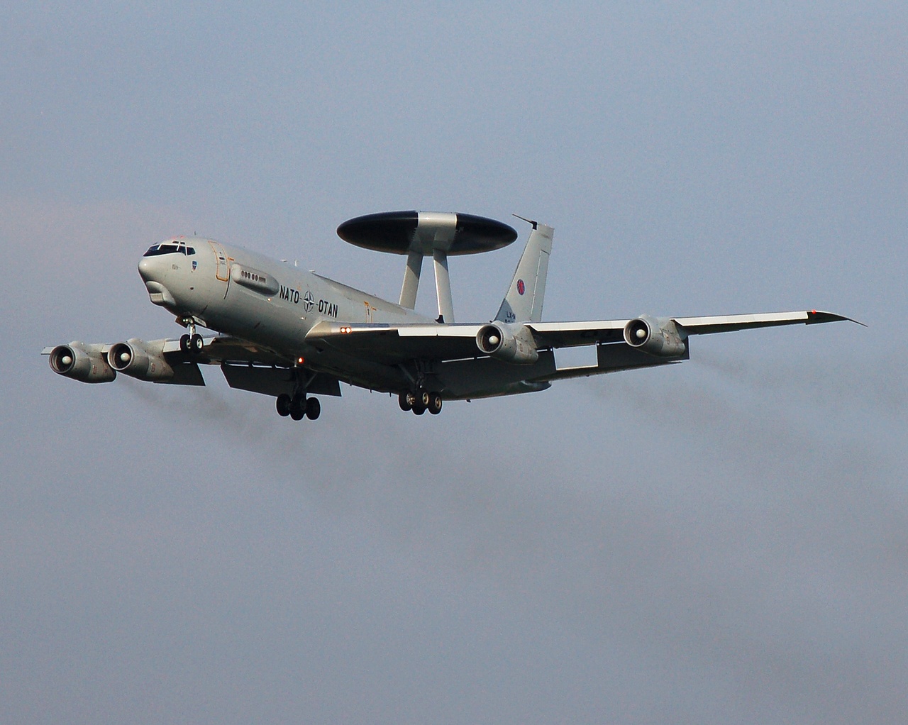 LX-N90459 - E-3A Sentry - NATO _ North Atlantic Treaty Organization - GKE - 05-04-2007d