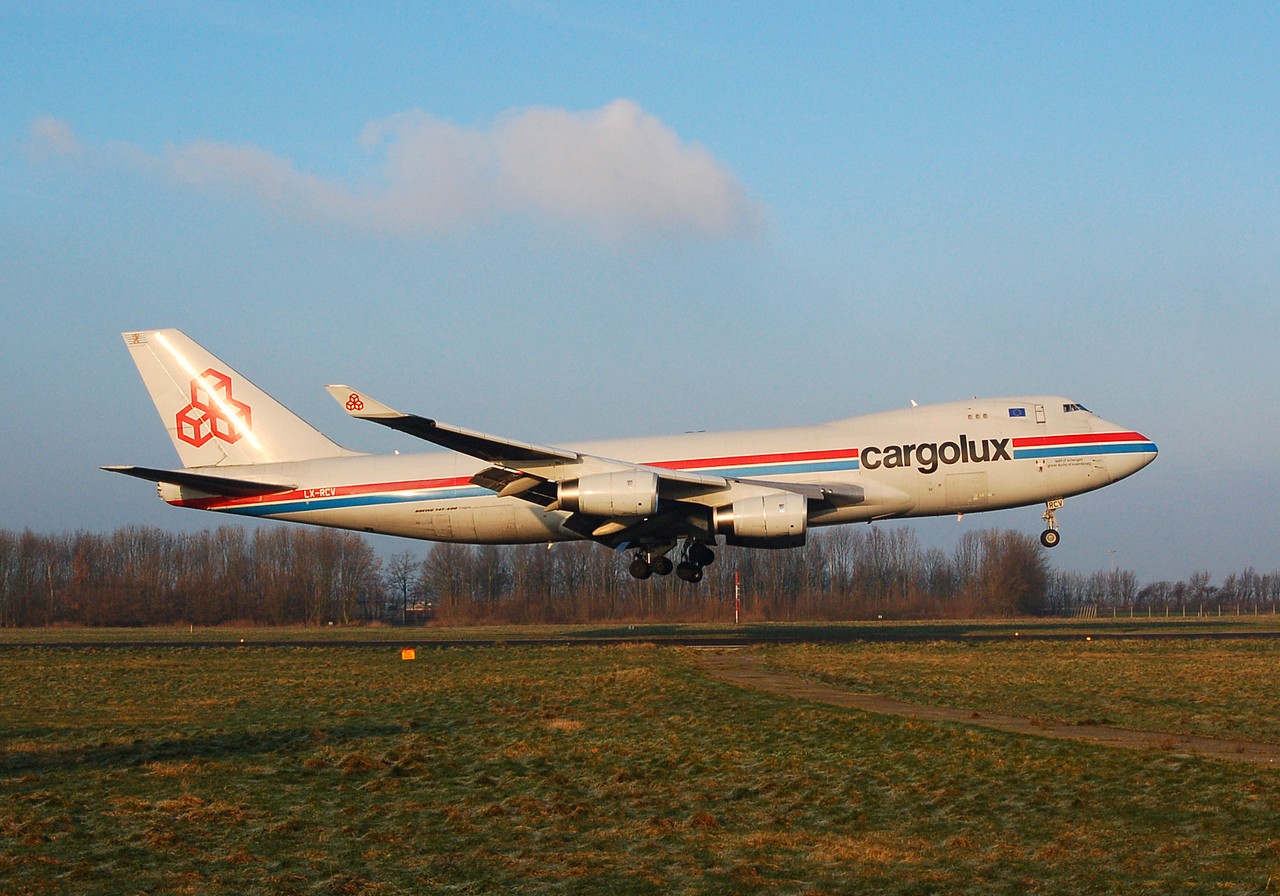 LX-RCV - 747-4R7F - Cargolux Airlines International - MST - 25-01-2007