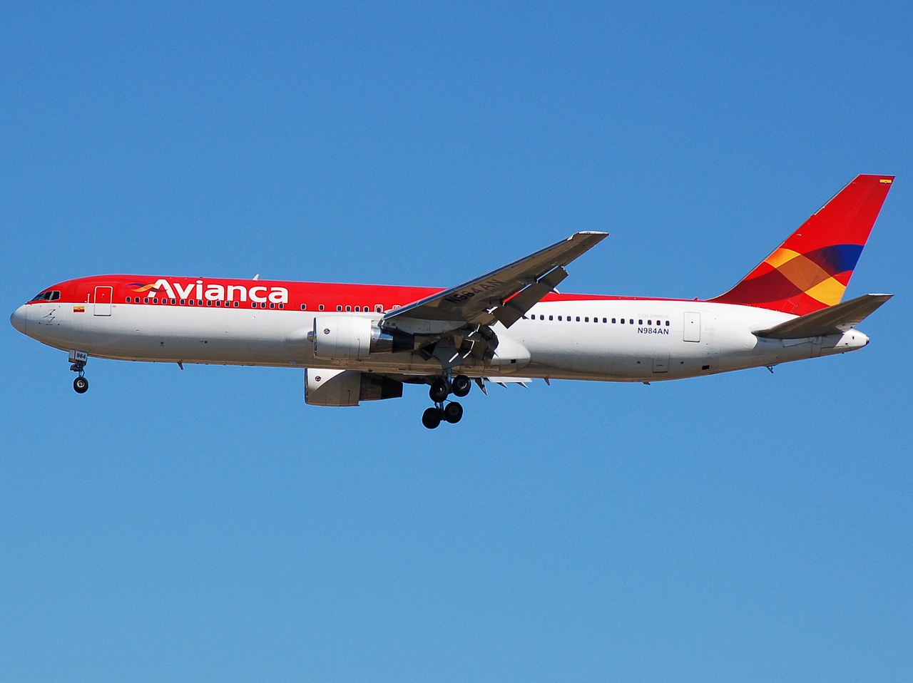 N984AN - 767-383(ER) - Avianca - MAD - 09-10-2007