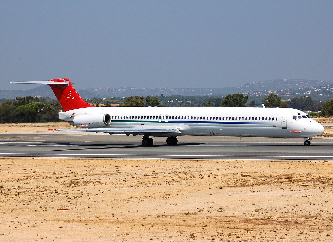 OE-LMM - MD-83 - MAP Jet - FAO - 02-09-2007