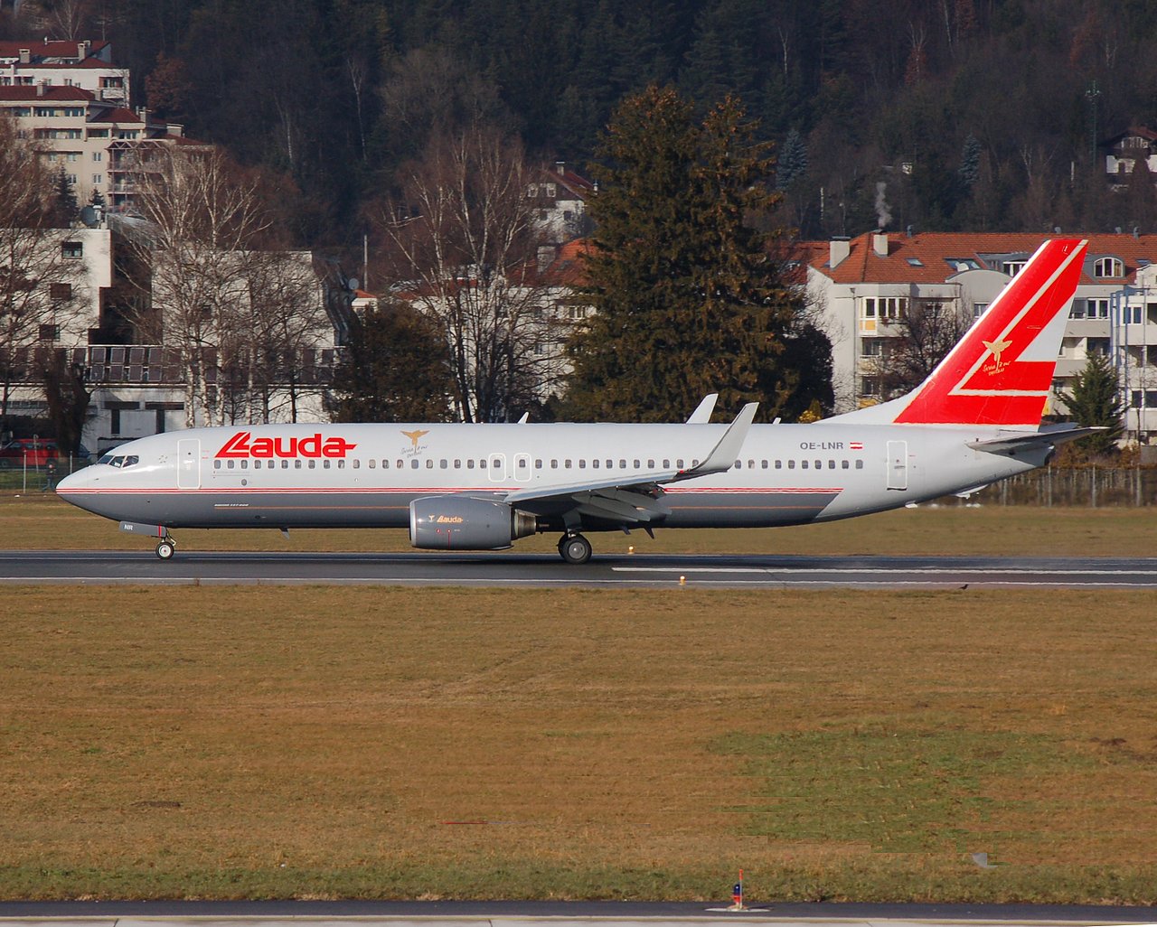 OE-LNR - 737-8Z9(WL) - Lauda Air - INN - 06-01-2007
