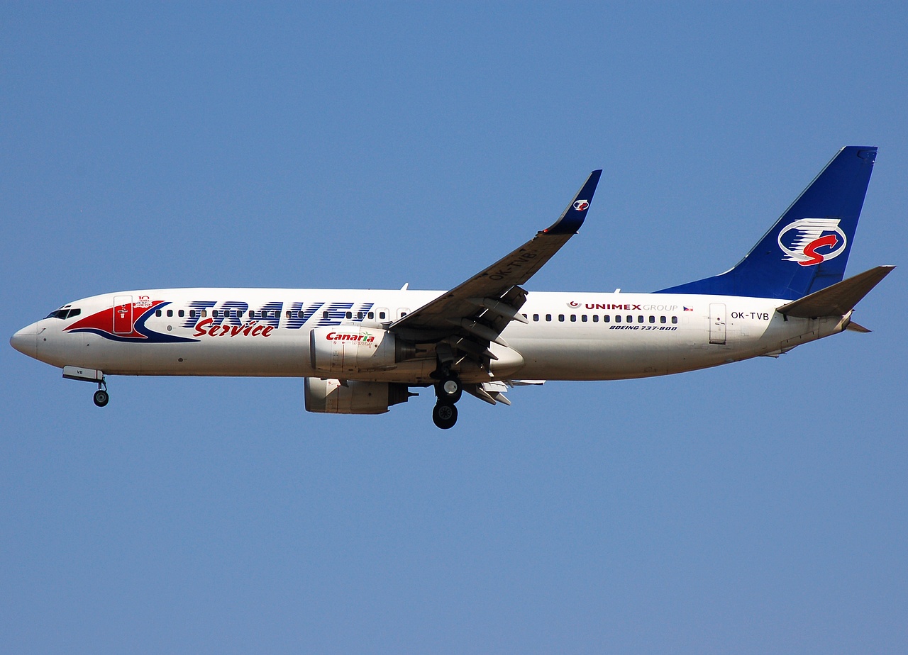 OK-TVB - 737-8CX(WL) - Travel Service - MAD - 08-10-2007