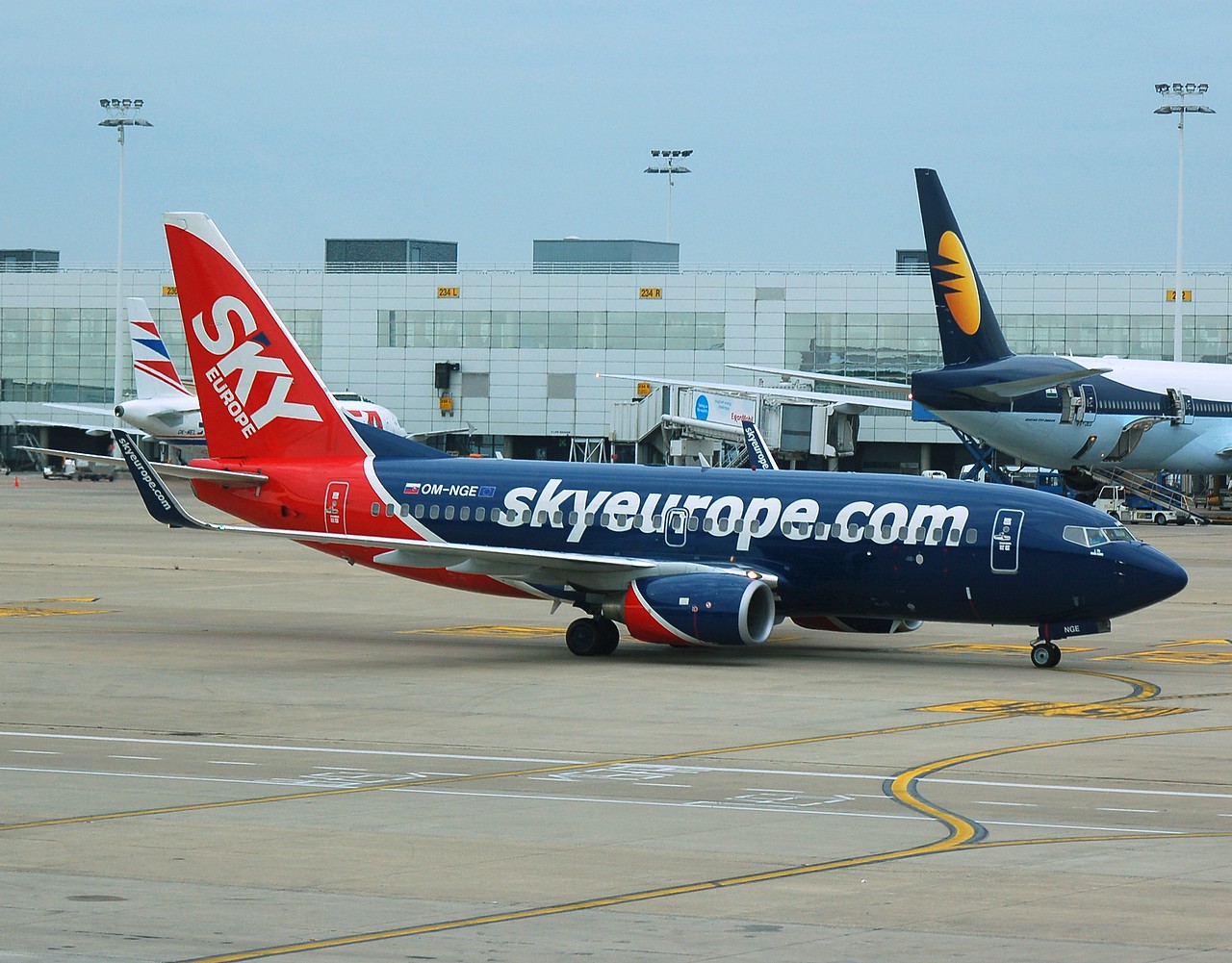 OM-NGE - 737-76N(WL) - SkyEurope Airlines - BRU - 08-08-2007