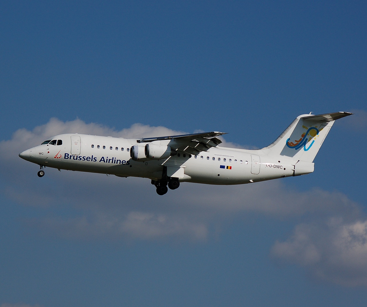 OO-DWC - RJ100 - Brussels Airlines - BRU - 20-04-2007