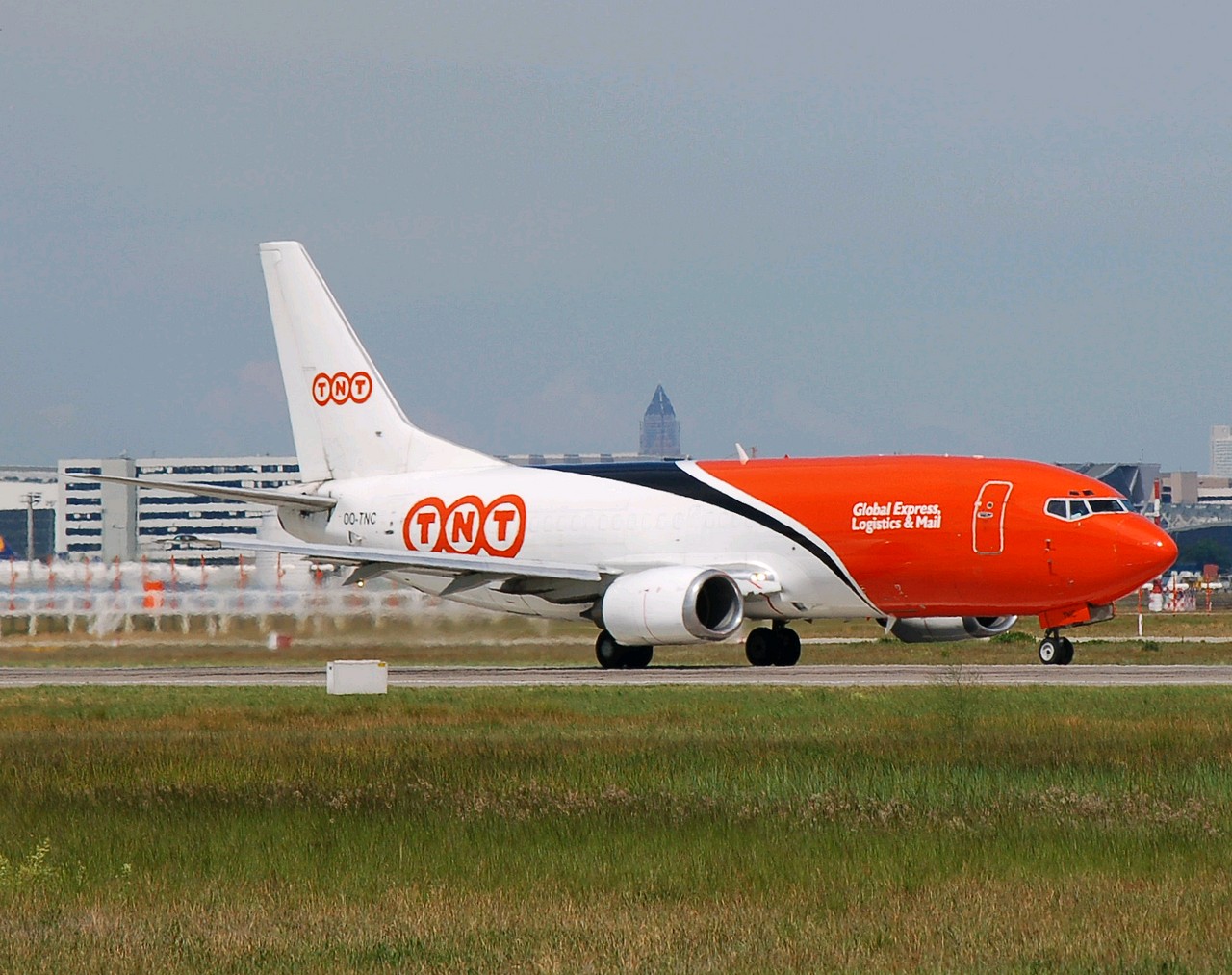 OO-TNC - 737-301 - TNT Airways - FRA - 20-05-2007