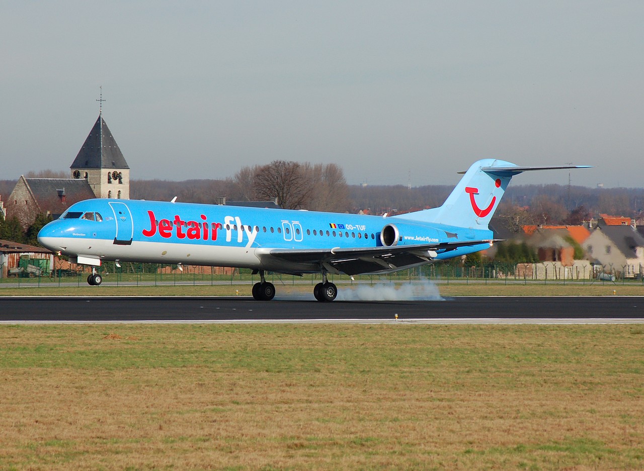 OO-TUF - Fokker 100 - JetairFly - BRU - 16-02-2007