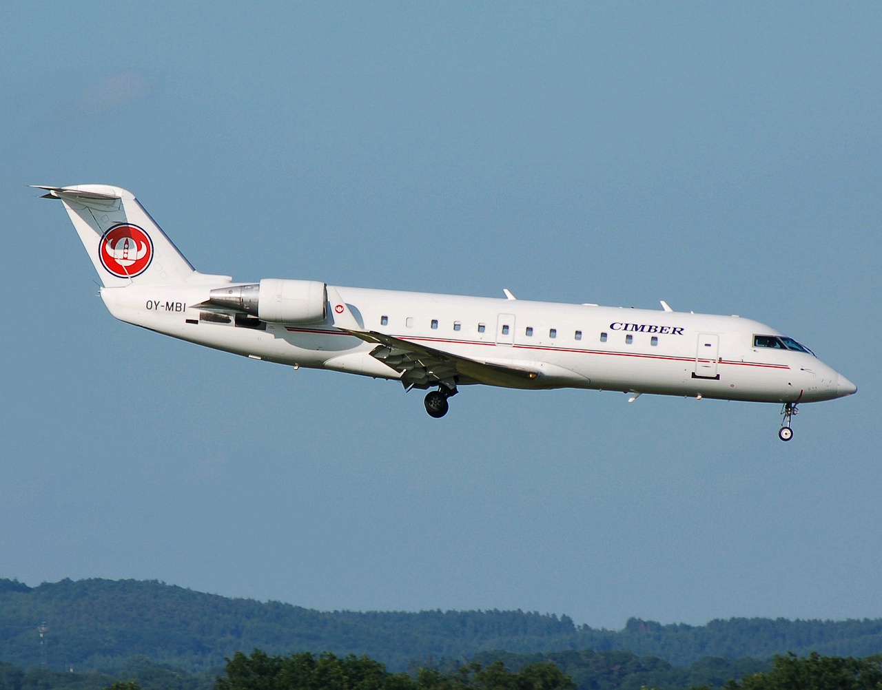 OY-MBI - CRJ-200LR - Cimber Air - CGN - 18-05-2007