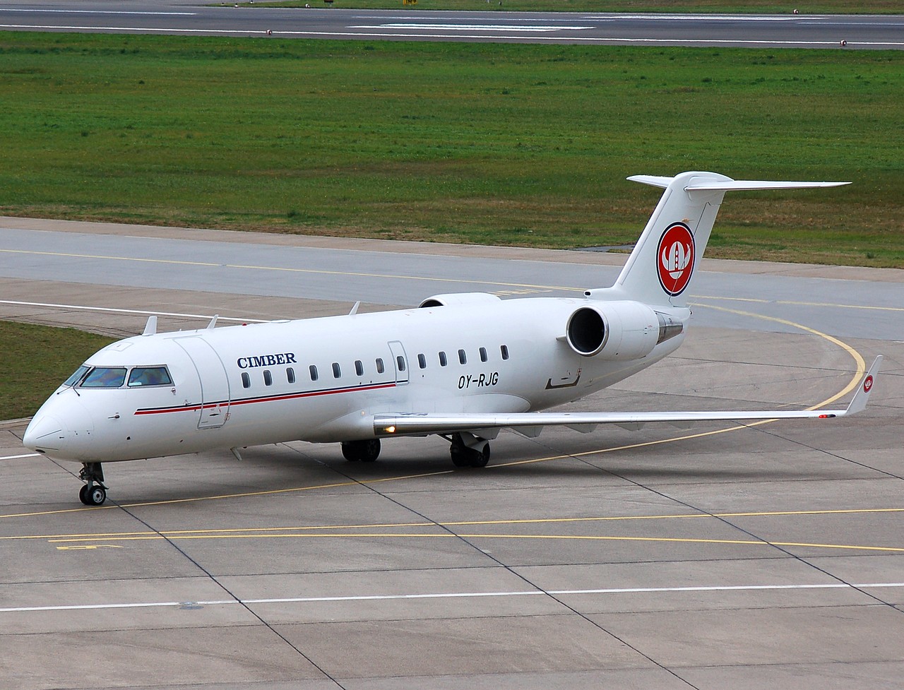 OY-RJG - CRJ-100-LR - Cimber Air - TXL - 30-09-2007
