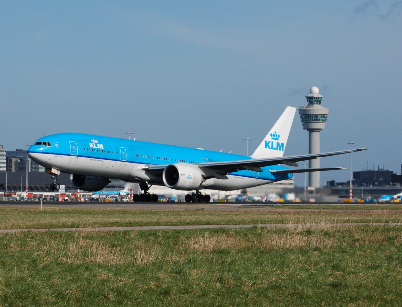 PH-BQI - 777-206(ER) - KLM Royal Dutch Airlines - AMS - 10-03-2007