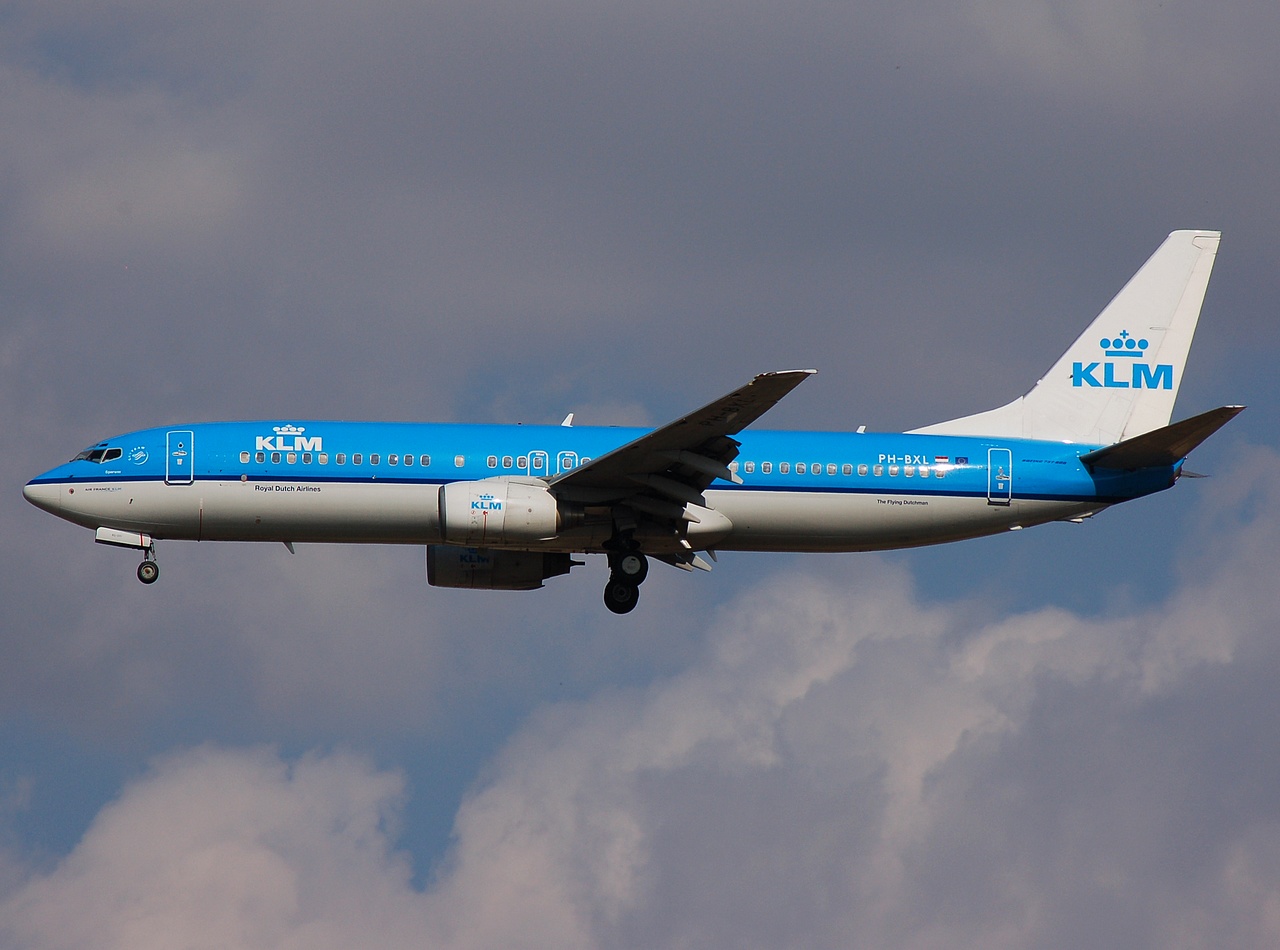 PH-BXL - 737-8K2(WL) - KLM Royal Dutch Airlines - MAD - 08-10-2007