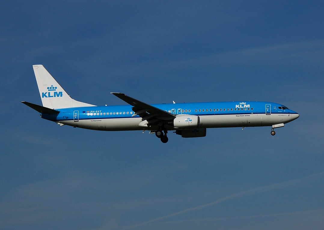 PH-BXT - 737-9K2(WL) - KLM Royal Dutch Airlines - AMS - 21-04-2007
