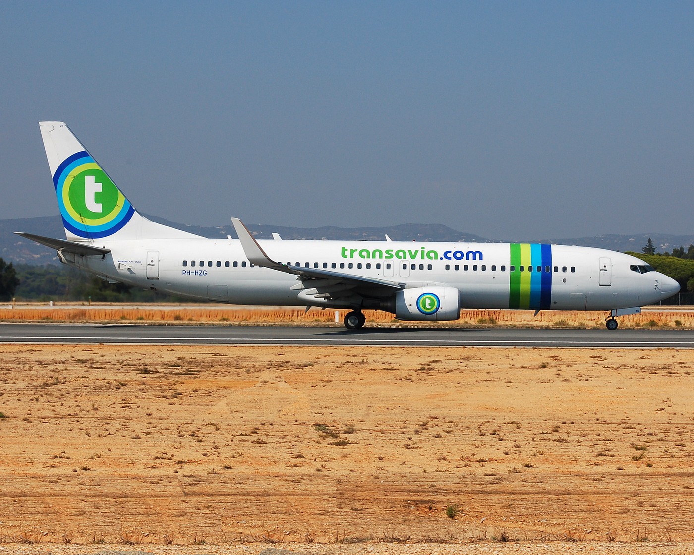 PH-HZG - 737-8K2(WL) - Transavia - FAO - 31-08-2007b