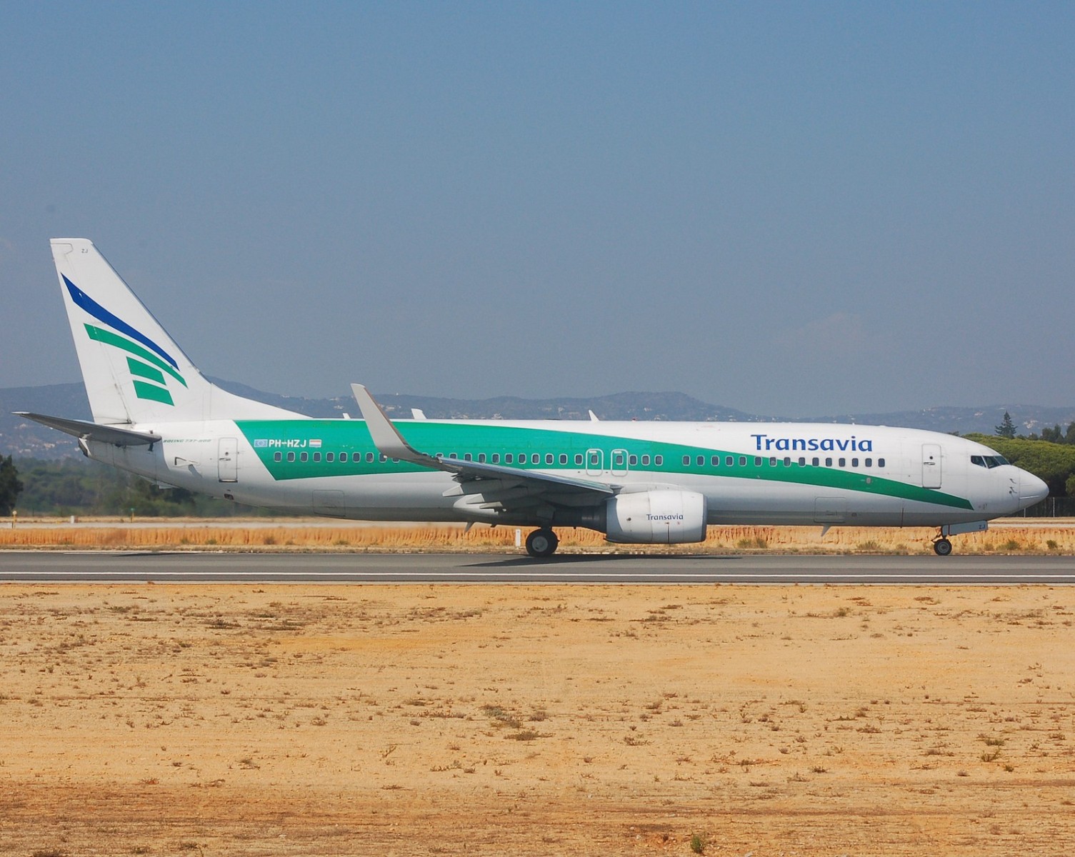 PH-HZJ - 737-8K2(WL) - Transavia - FAO - 31-08-2007c