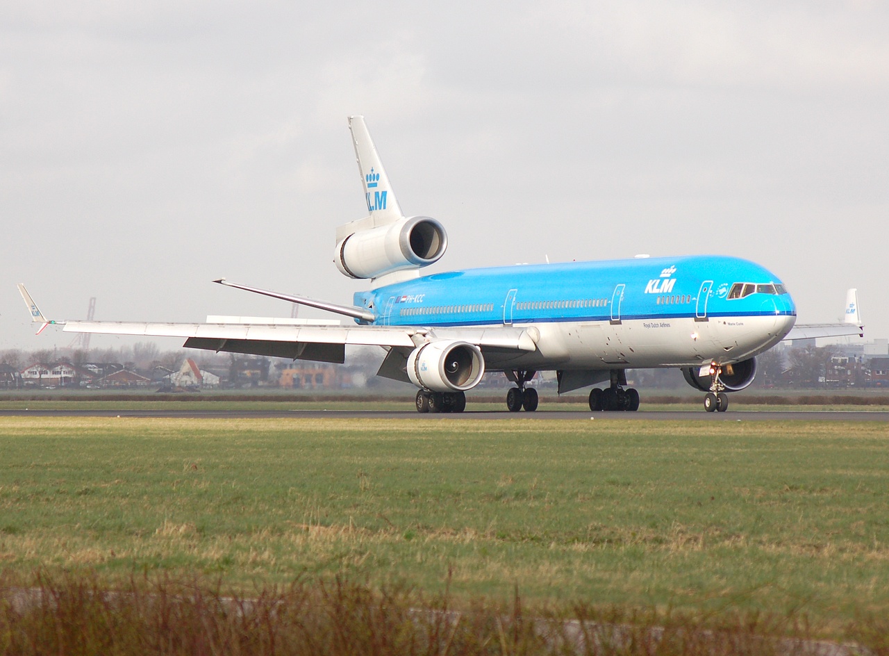 PH-KCC - MD-11- - KLM Royal Dutch Airlines - AMS - 10-03-2007