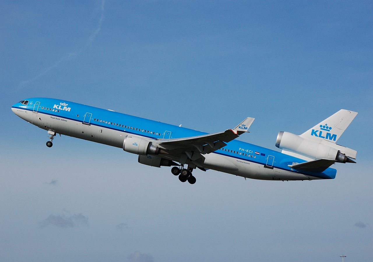 PH-KCI - MD-11 - KLM Royal Dutch Airlines - AMS - 10-03-2007