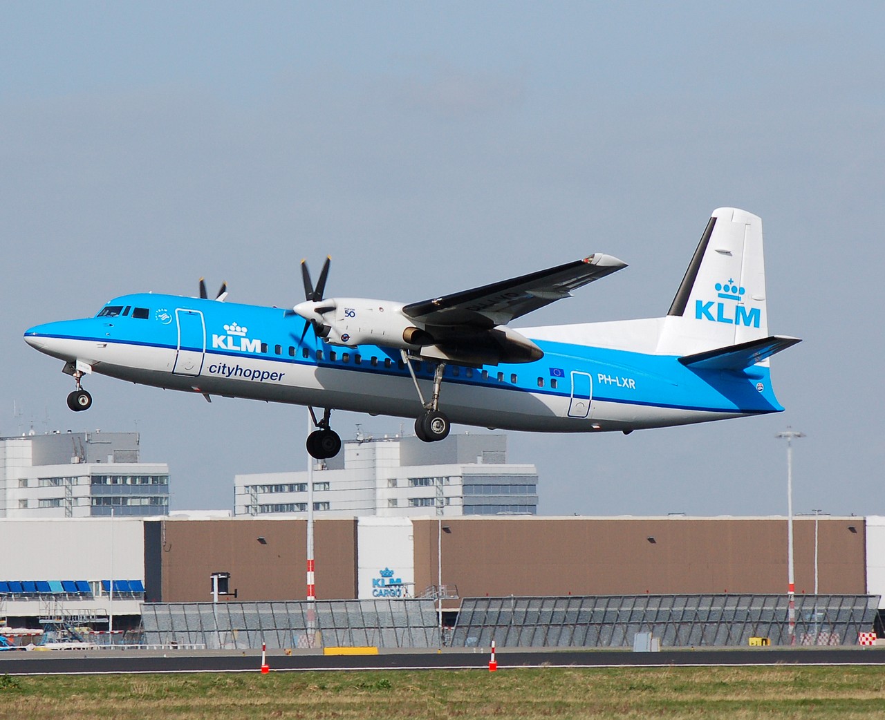 PH-LXR - Fokker 50 - KLM Cityhopper - AMS - 10-03-2007