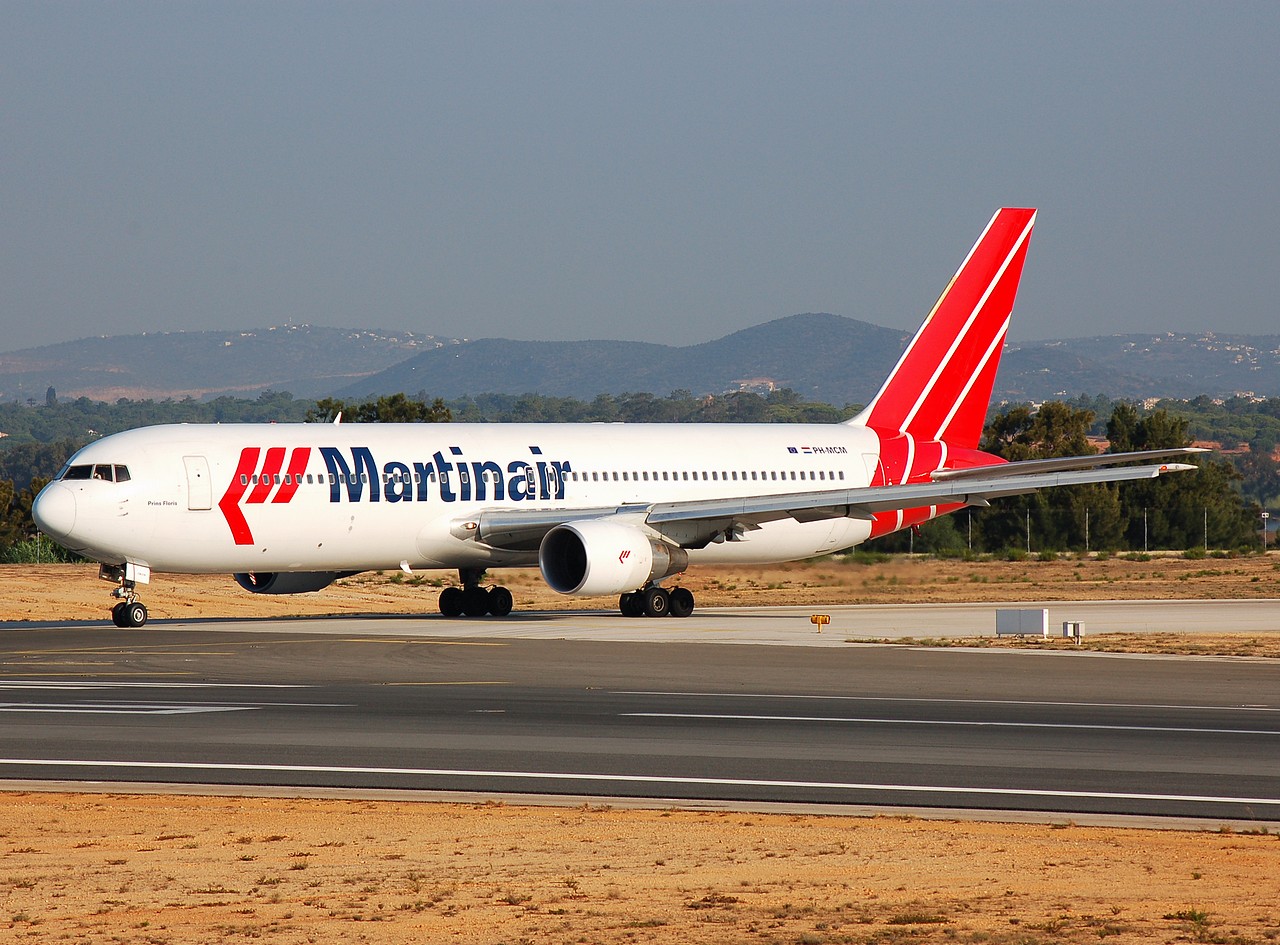 PH-MCM - 767-31A(ER) - Martinair Holland - FAO - 03-09-2007