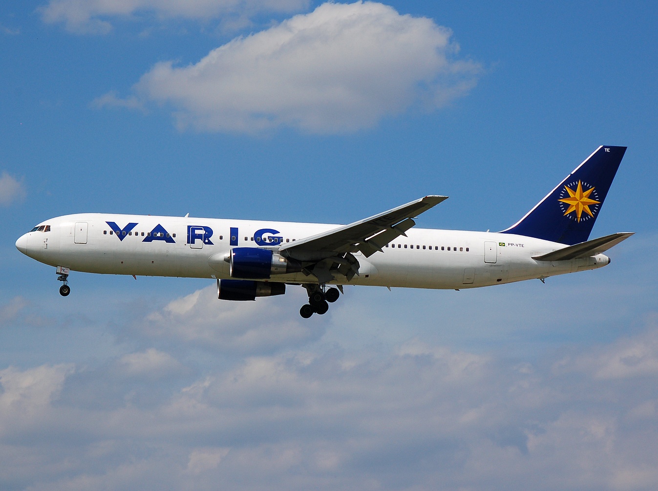 PP-VTE - 767-3Y0(ER) - Varig - FRA - 08-07-2007