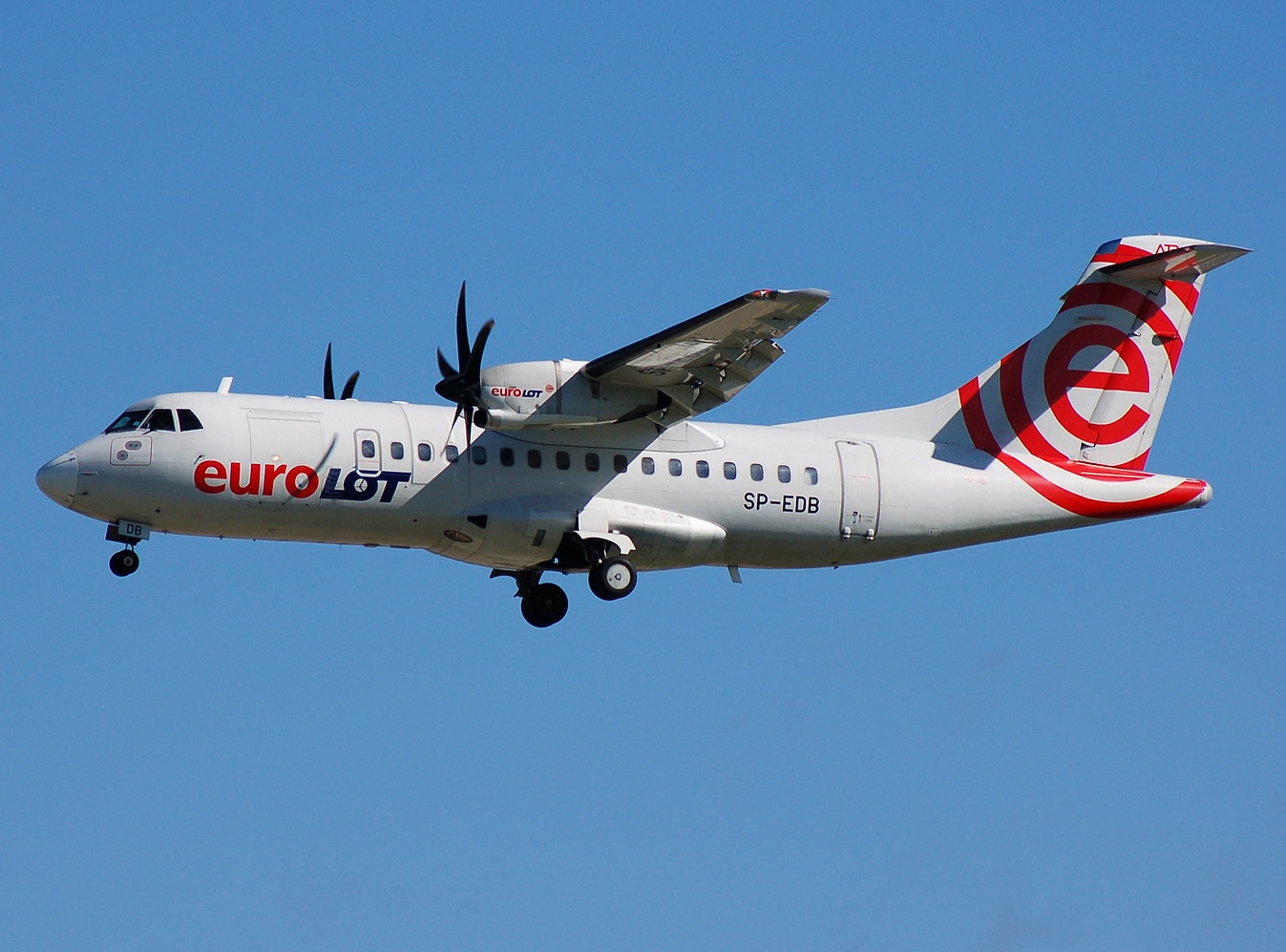 SP-EDB - ATR 42-500 - Eurolot - FRA - 07-07-2007