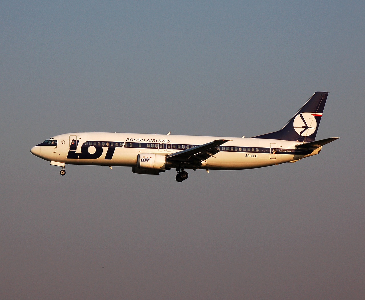 SP-LLC - 737-45D - LOT _ Polish Airlines - BRU - 27-03-2007