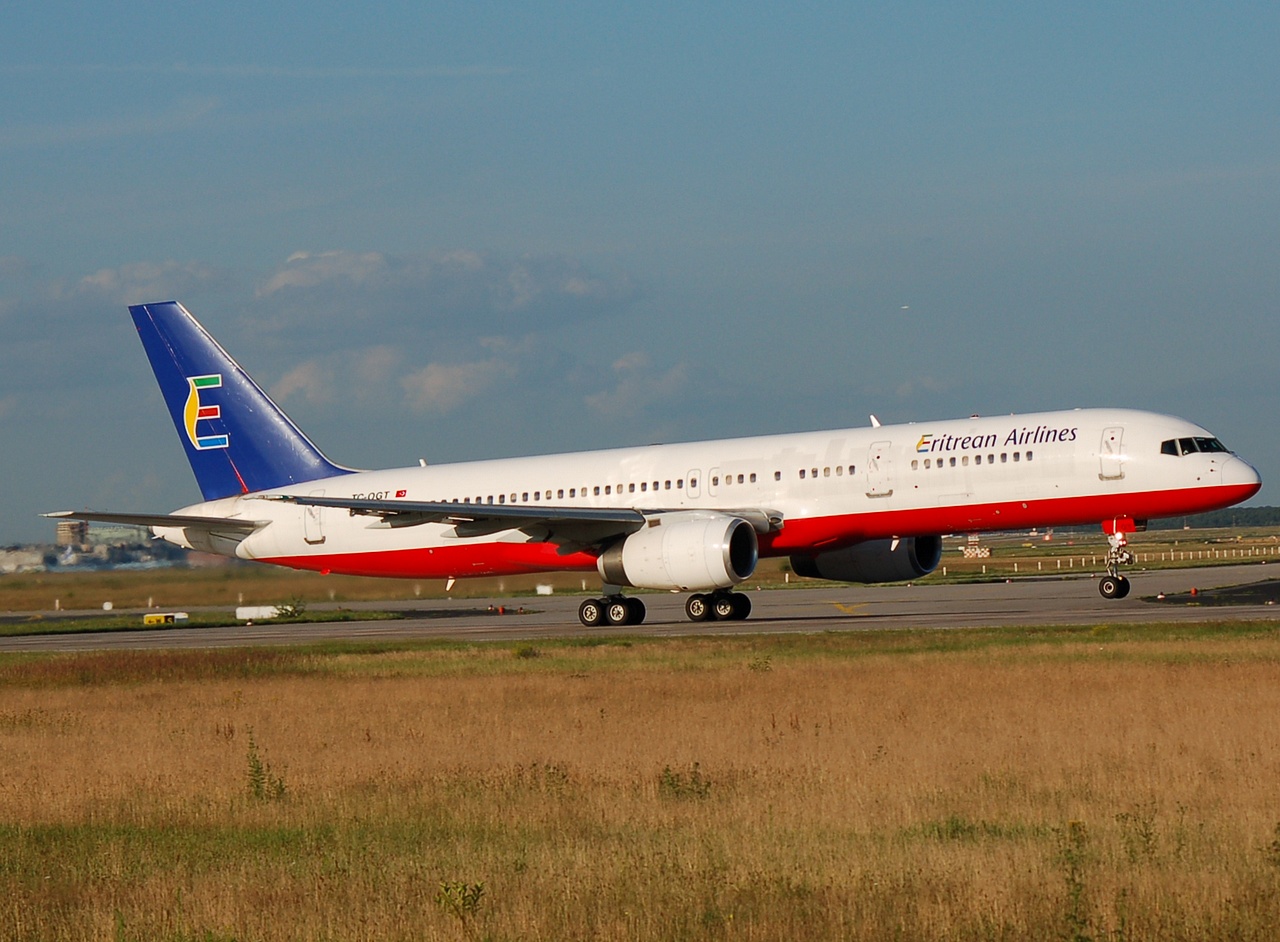 TC-OGT - 757-256 - Eritrean Airlines - FRA - 07-07-2007