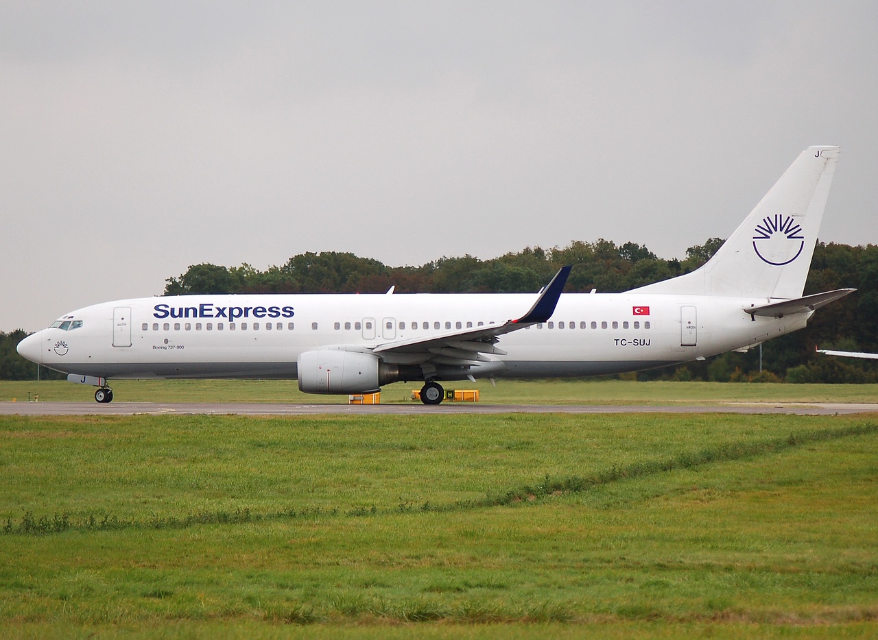 TC-SUJ - 737-8CX(WL) - SunExpress - STN - 01-10-2007