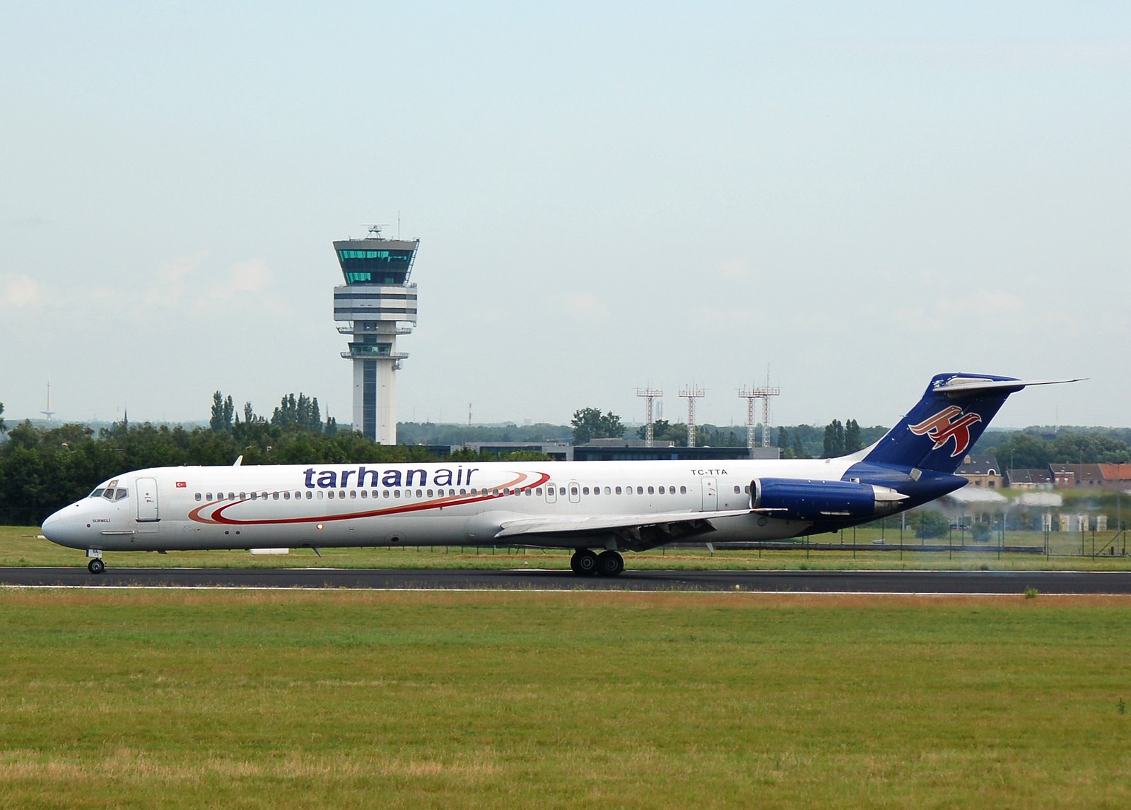 TC-TTA - MD-82 - Tarhan Tower Airlines - BRU - 18-07-2007
