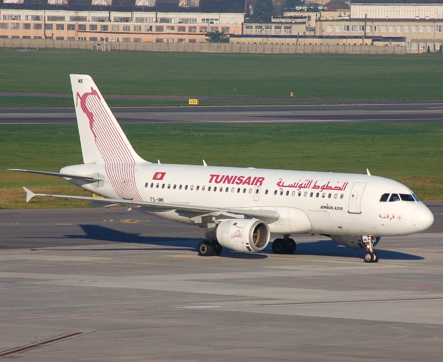 TS-IMK - A319-114 - Tunisair - WAW - 20-09-2007