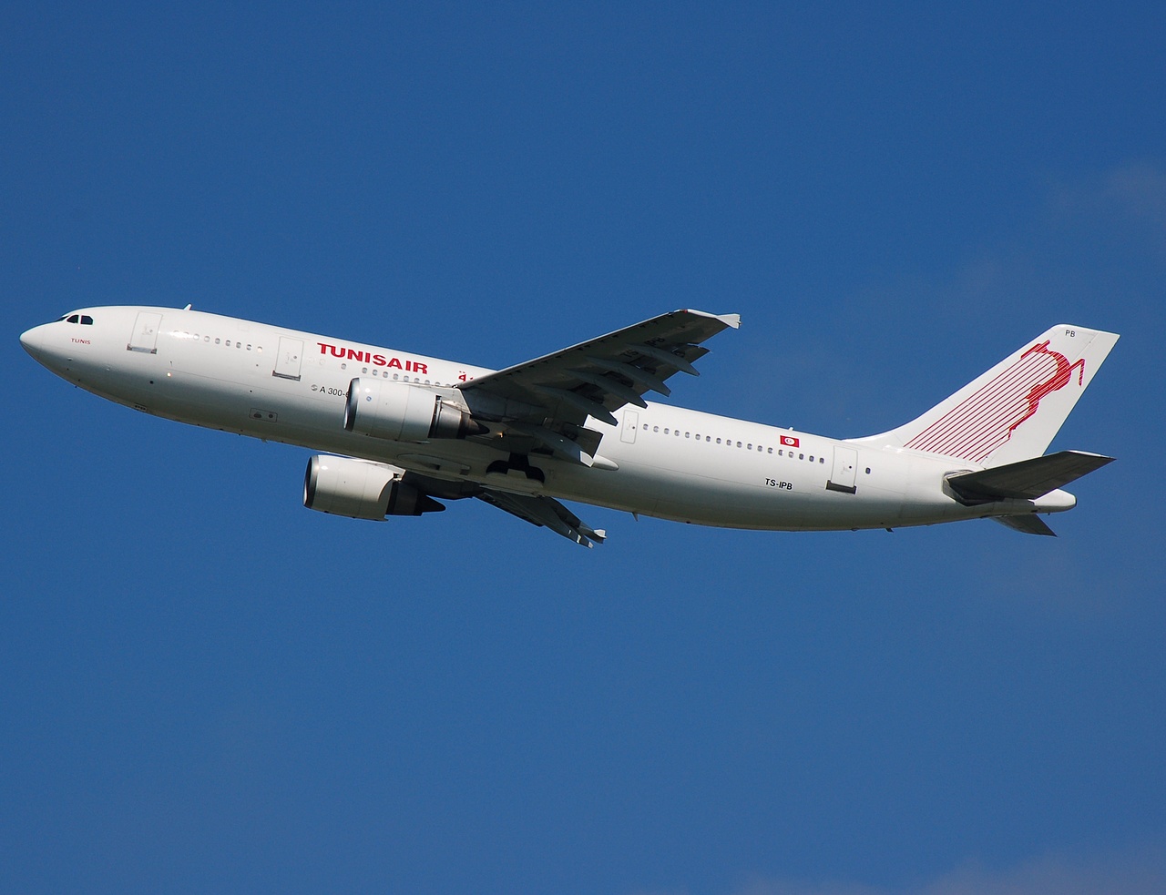 TS-IPB - A300-605R - Tunisair - BRU - 11-08-2007