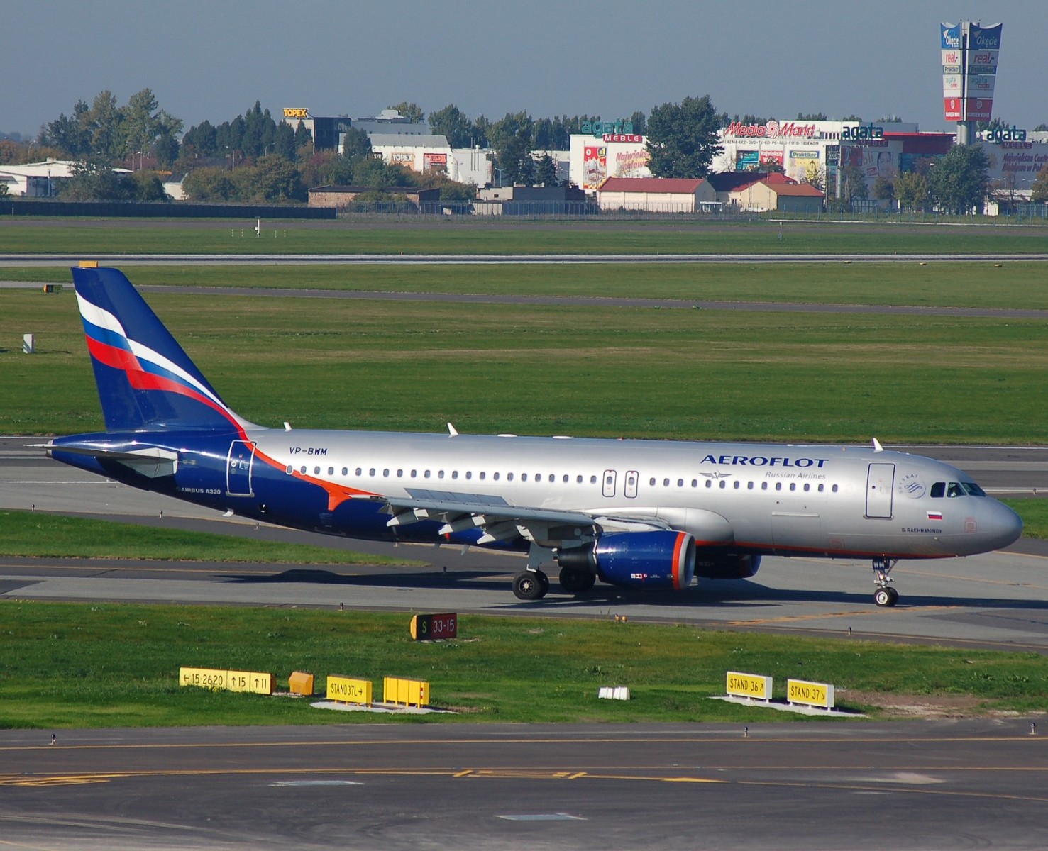 VP-BWM - A320-214 - Aeroflot _ Russian Airlines - WAW - 20-09-2007