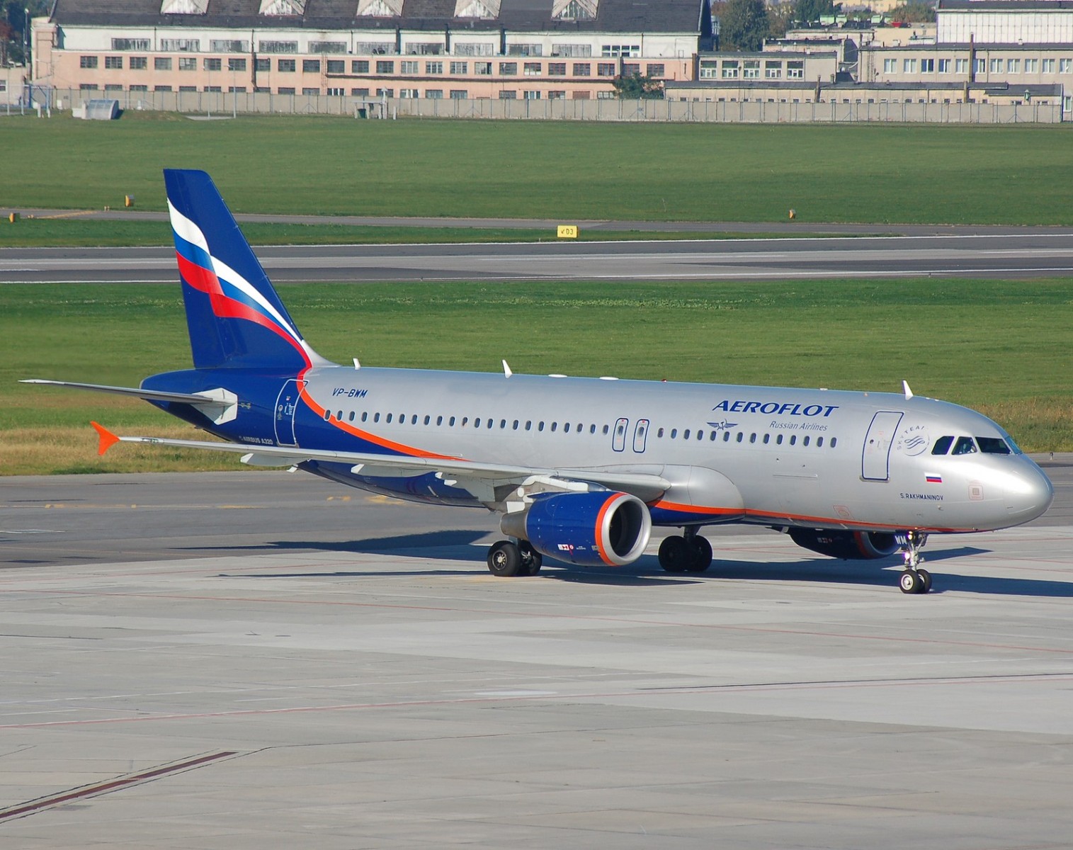 VP-BWM - A320-214 - Aeroflot _ Russian Airlines - WAW - 20-09-2007b