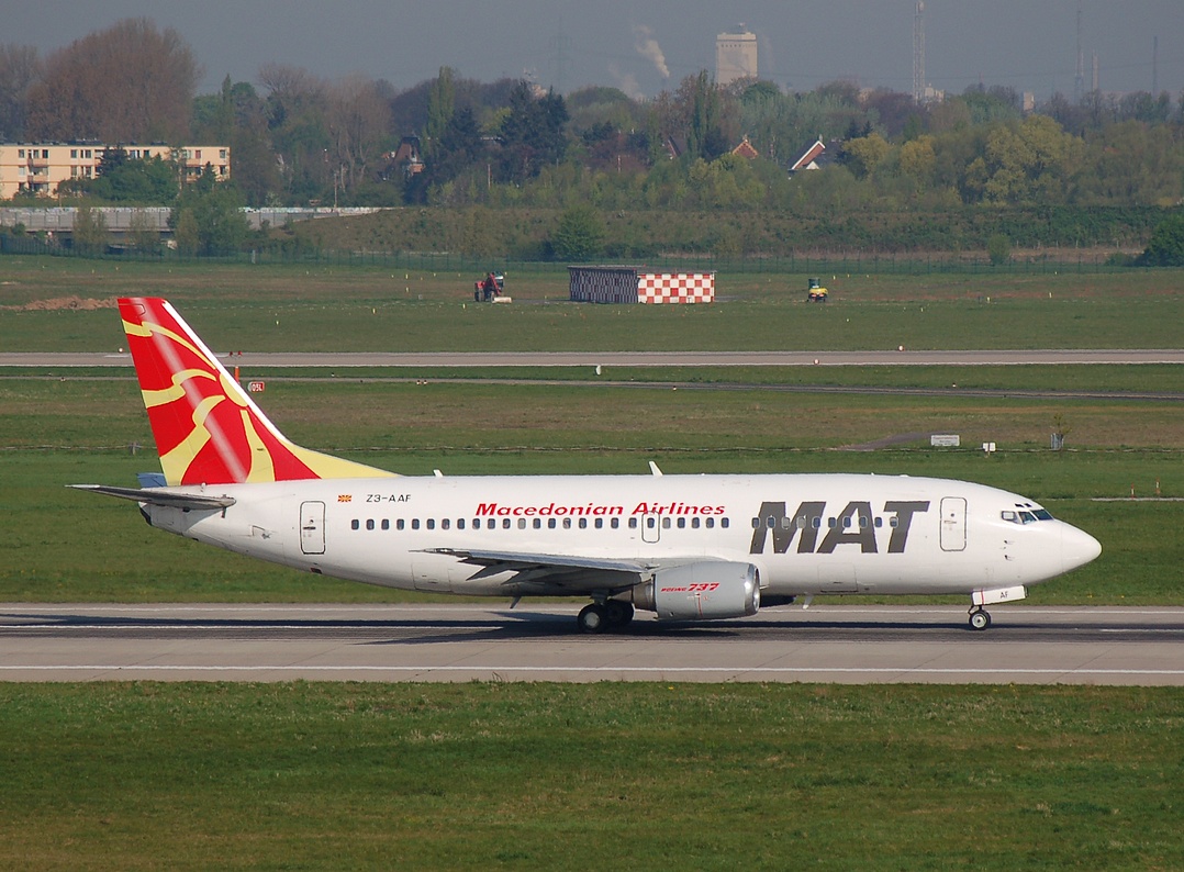 Z3-AAF - 737-3B7 - Macedonian Airlines - DUS - 14-04-2007