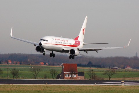 7T-VKB - 737-8D6(WL) - Air Algerie - BRU - 16-02-2007