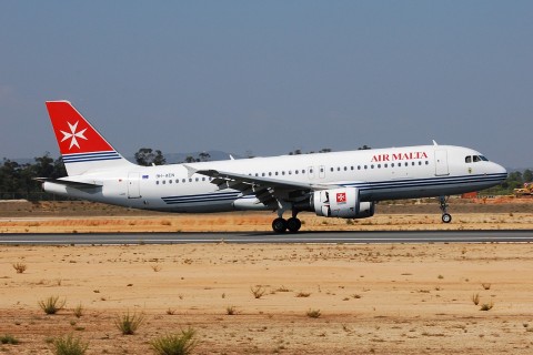 9H-AEN - A320-214 - Air Malta - FAO - 01-09-2007