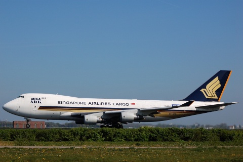 9V-SFD - 747-412F - Singapore Airlines - AMS - 21-04-2007