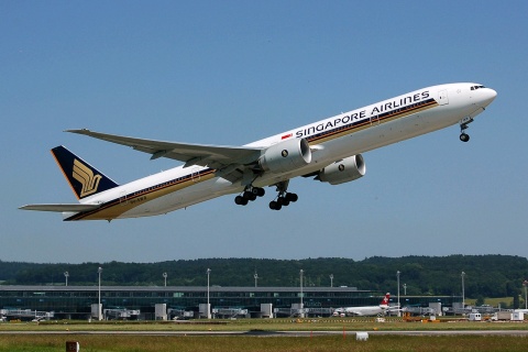 9V-SWB - 777-312(ER) - Singapore Airlines - ZRH - 24-05-2007b