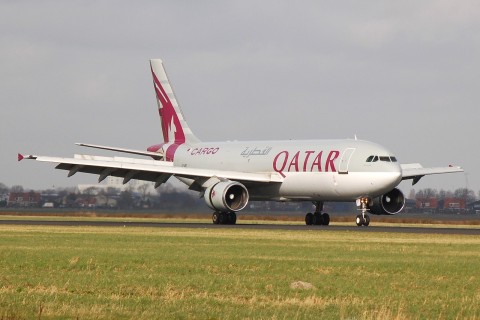 A7-ABY - A300-622R - Qatar Airways Cargo - AMS - 10-03-2007b