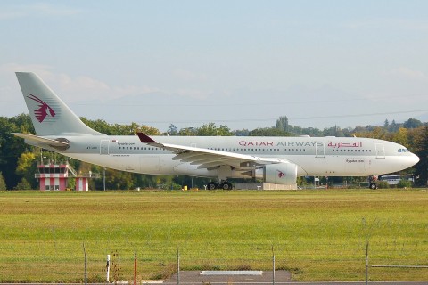 A7-ACC - A330-202 - Qatar Airways - GVA - 02-10-2007c