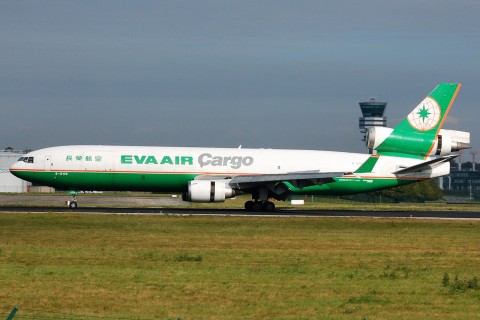 B-16106 - MD-11F - EVA Air - BRU - 16-08-2007