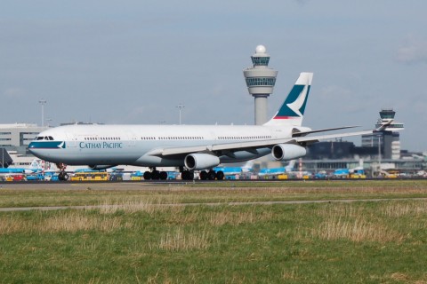 B-HXK - A340-313 - Cathay Pacific Airways - AMS - 10-03-2007