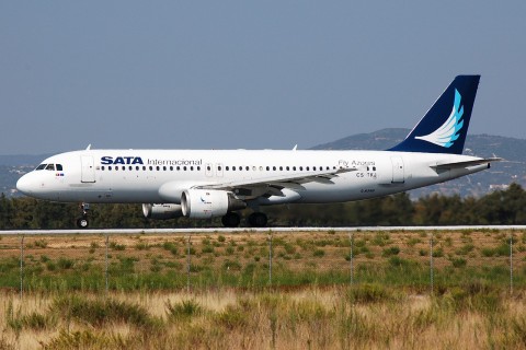 CS-TKJ - A320-232 - SATA International - FAO - 02-09-2007b