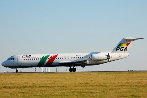 CS-TPF - Fokker 100 - Portugalia - CDG - 04-08-2007