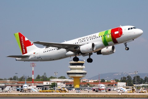CS-TQD - A320-214 - TAP _ Air Portugal - FAO - 01-09-2007b