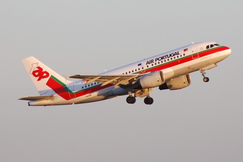 CS-TTM - A319-111 - TAP _ Air Portugal - BRU - 14-01-2007