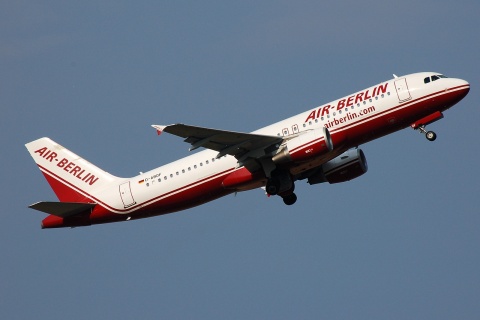 D-ABDF - A320-214 - Air Berlin - VIE - 08-08-2007