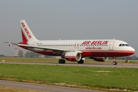 D-ABDH - A320-214 - Air Berlin - BGY - 25-09-2007