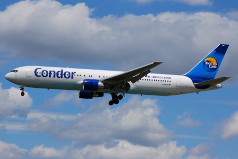 D-ABUH - 767-330(ER) - Condor - FRA - 07-07-2007